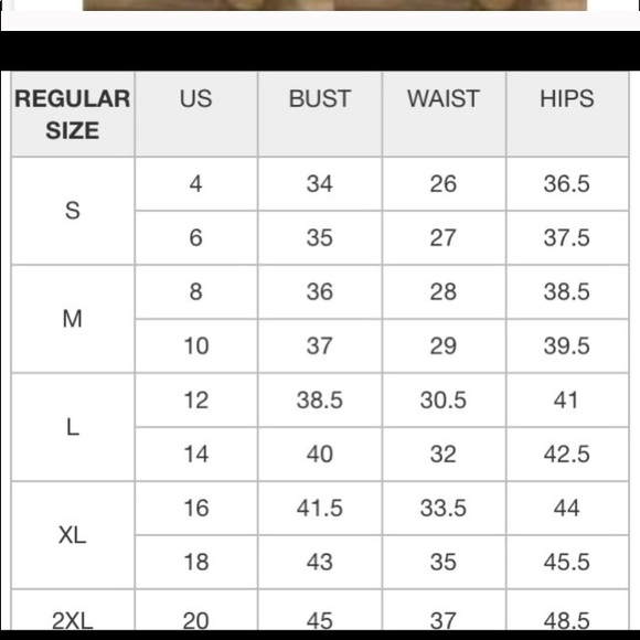 SMALL SOLD OUT Lovely Body Con Dress - Picture 3 of 3